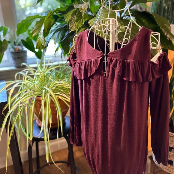 Cold Shoulder peasant blouse - Picture 2 of 3